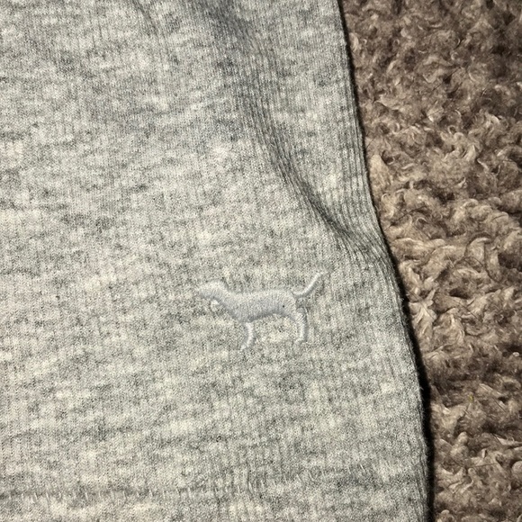 Pink tank top - Picture 3 of 3